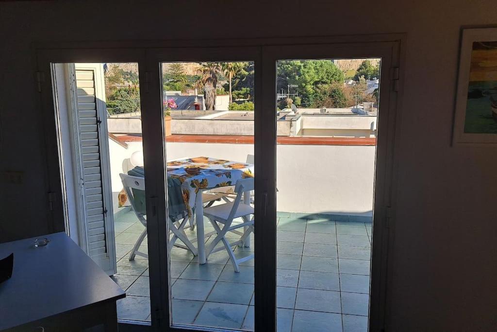 פלרמו Mansarda Beach Mondello מראה חיצוני תמונה